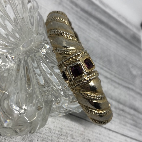 VINTAGE 2 tone regal statement clamper bangle bracelet - Picture 2 of 5